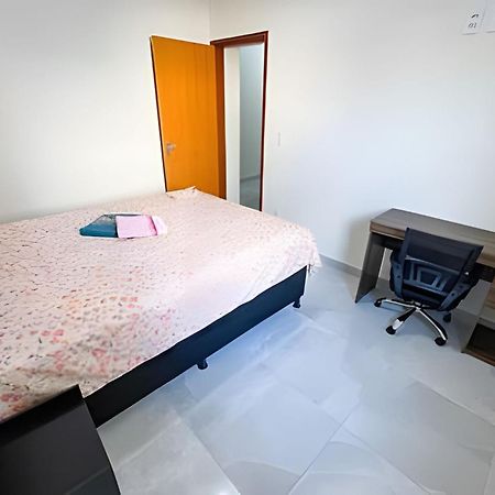 103 - Apartamento Completo Para Ate 5 Hospedes Patos de Minas Exterior foto